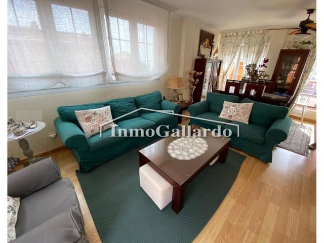 3 soverom Penthouse til salgs i Rincón de la Victoria med svømmebasseng garasje - € 477 000 (Ref: 7533155)