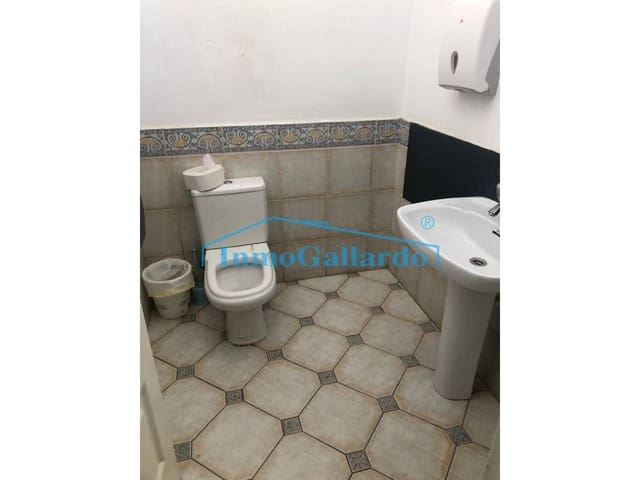 2 soveværelse Erhverv til salg i Vélez-Málaga med garage - € 570.000 (Ref: 7560382)