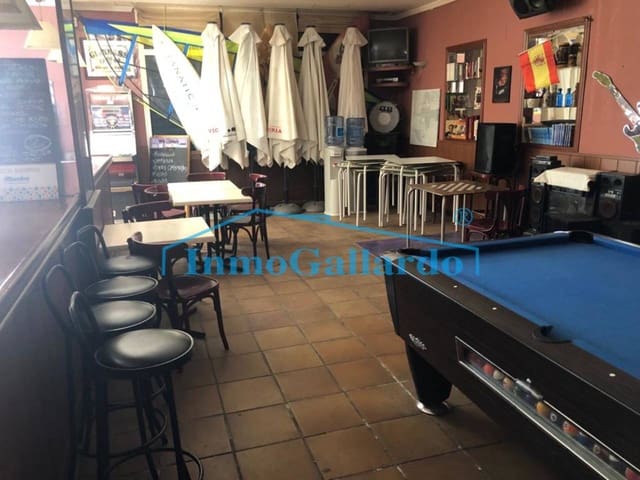 2 soveværelse Erhverv til salg i Vélez-Málaga med garage - € 570.000 (Ref: 7560382)