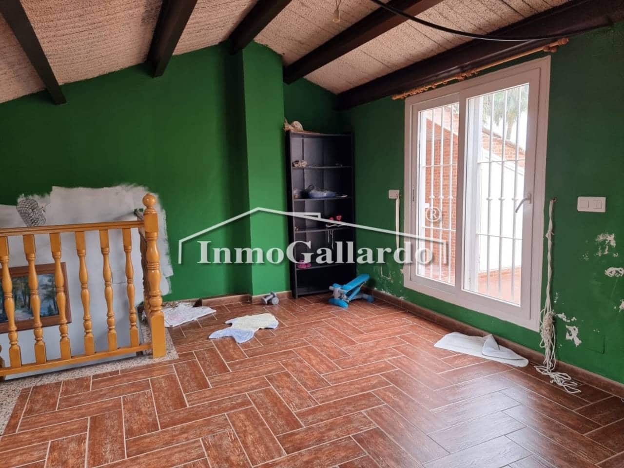 4 soveværelse Rækkehus til salg i Velez-Malaga med swimmingpool garage - € 425.000 (Ref: 7587336)