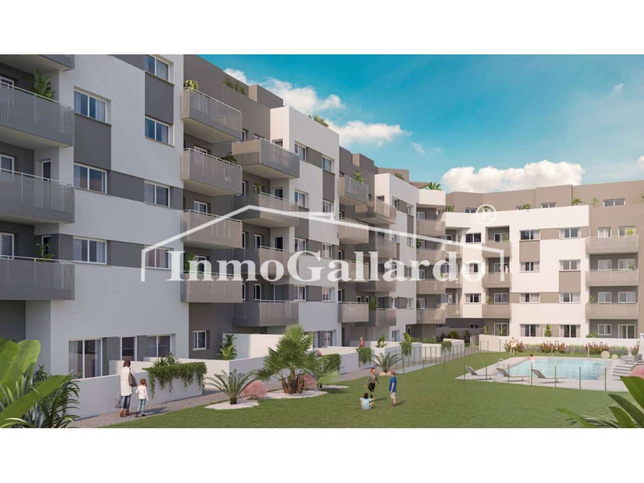 Piso de 2 habitaciones en Torre del Mar en venta con garaje - 289.950 € (Ref: 7811785)