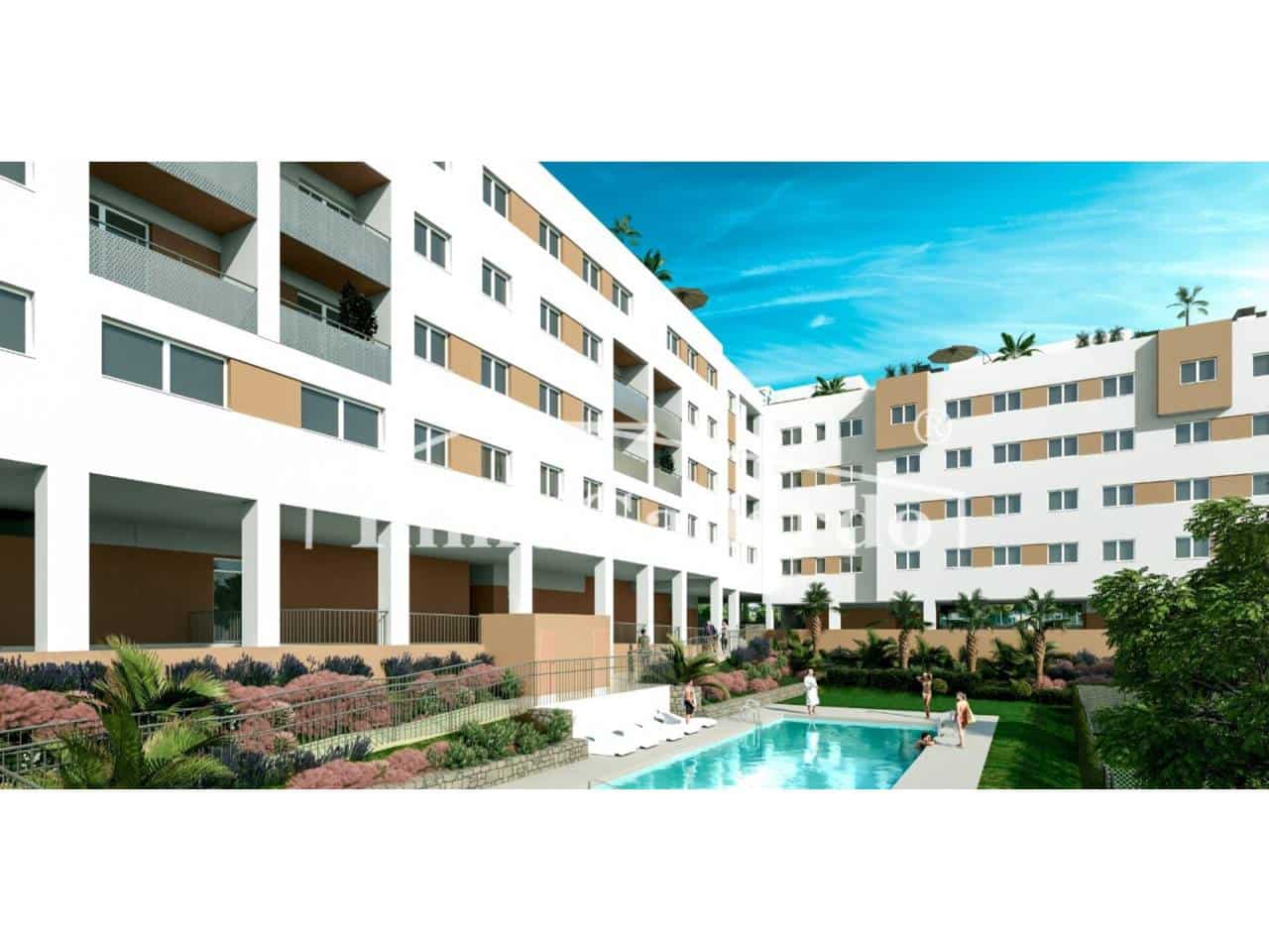 Piso de 2 habitaciones en Vélez-Málaga en venta con piscina garaje - 234.950 € (Ref: 7811787)