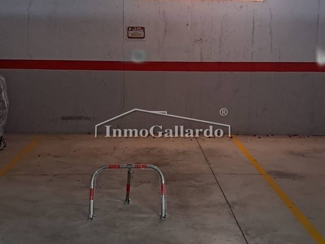 Garage til salg i Rincón de la Victoria - € 23.900 (Ref: 7815384)