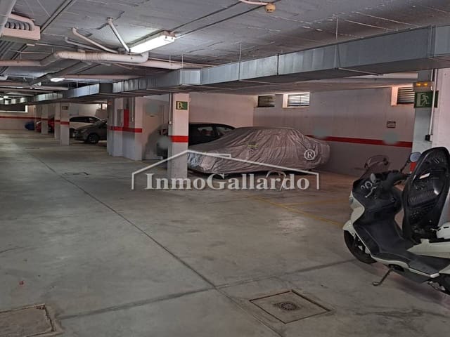 Garage til salg i Rincón de la Victoria - € 23.900 (Ref: 7815384)