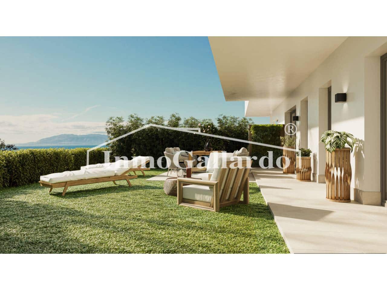 2 soveværelse Lejlighed til salg i Torre de Benagalbon med swimmingpool garage - € 366.000 (Ref: 7821968)