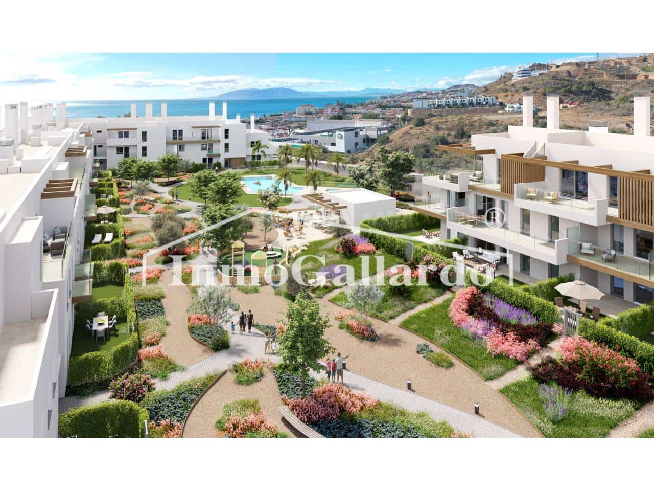 2 soveværelse Lejlighed til salg i Torre de Benagalbon med swimmingpool garage - € 366.000 (Ref: 7821968)