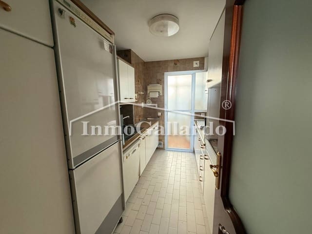 3 quarto Apartamento para venda em El Palo, Málaga cidade com garagem - 667 000 € (Ref: 7821969)