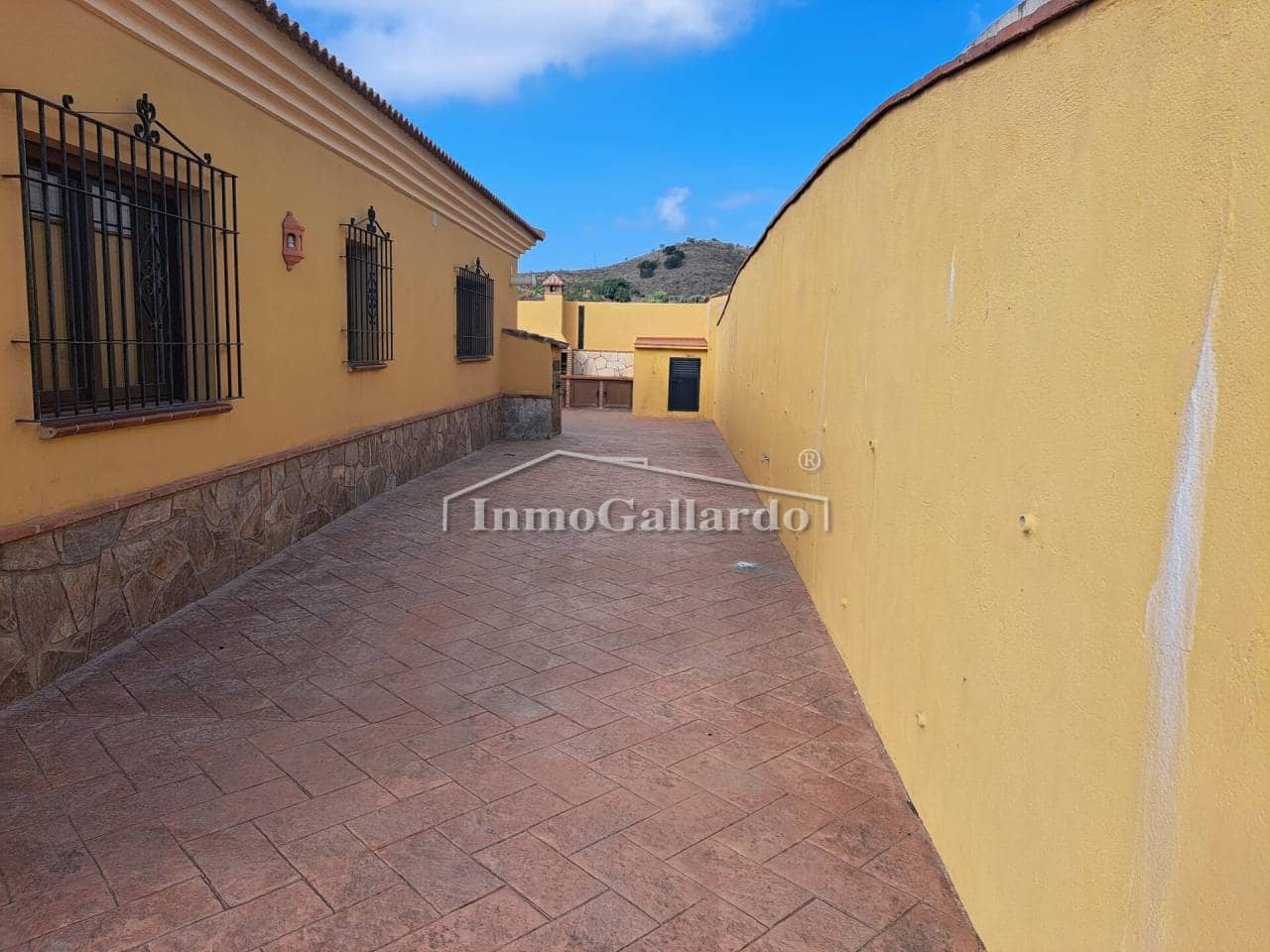 Bouwgrond te koop in Velez-Malaga - € 550.000 (Ref: 7847597)