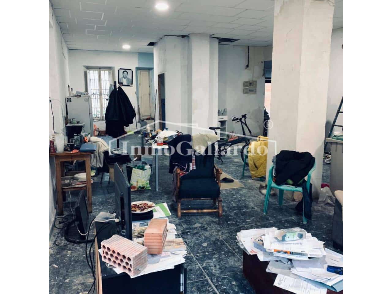 Erhverv til leje i Malaga by - € 2.000 (Ref: 7898337)