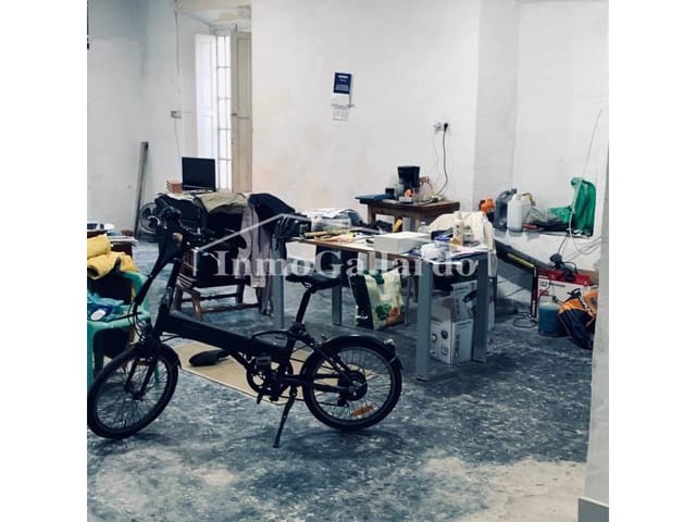 Commercieel te huur in Pedregalejo, Málaga stad - € 2.000 (Ref: 7898337)