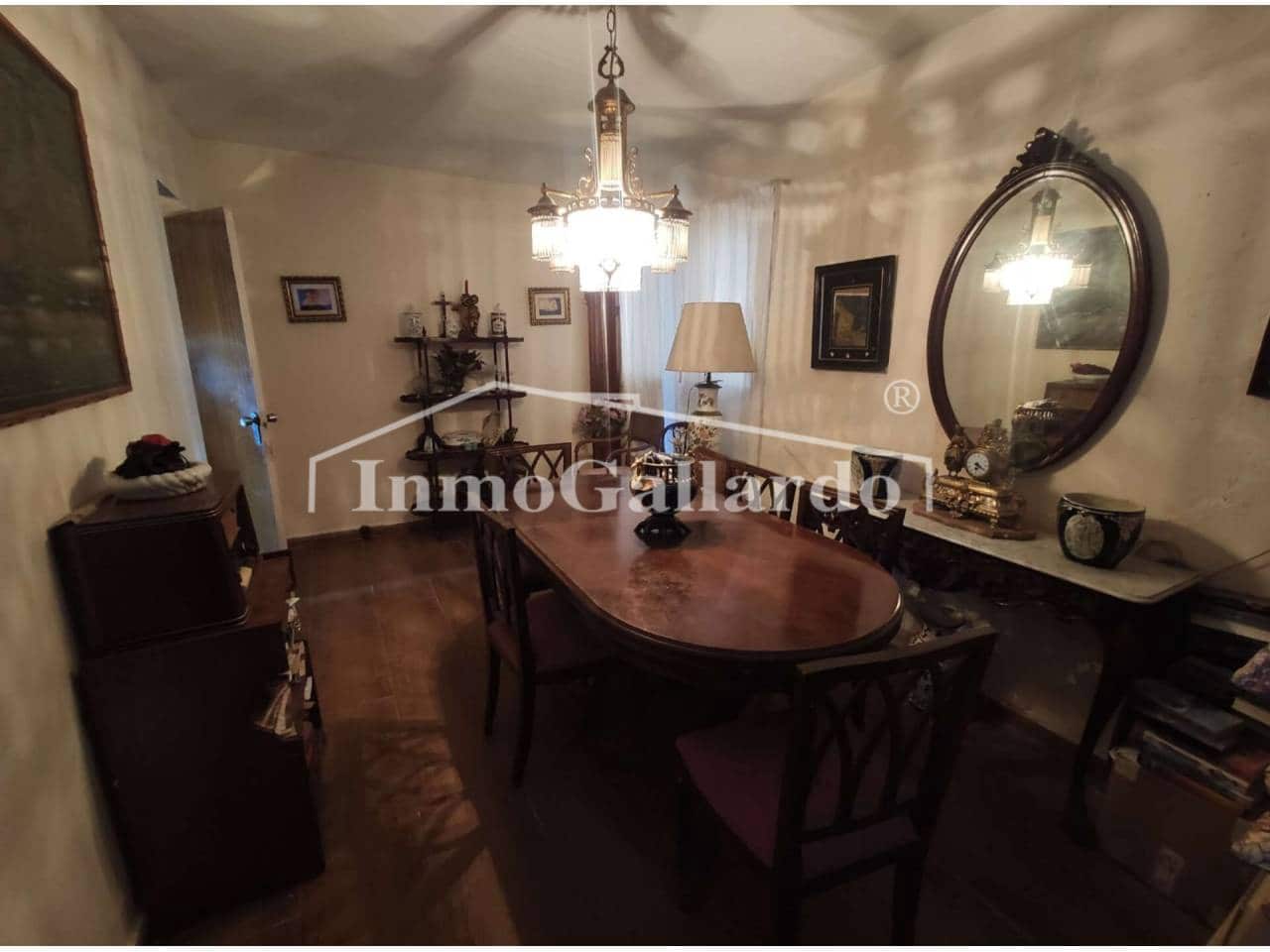 4 sypialnia Dom na sprzedaż w Miasto Malaga z garażem - 580 000 € (Ref: 7910747)