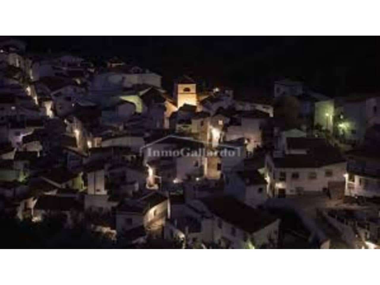 Grunde uden byggetilladelser til salg i Totalan - € 127.500 (Ref: 7929749)