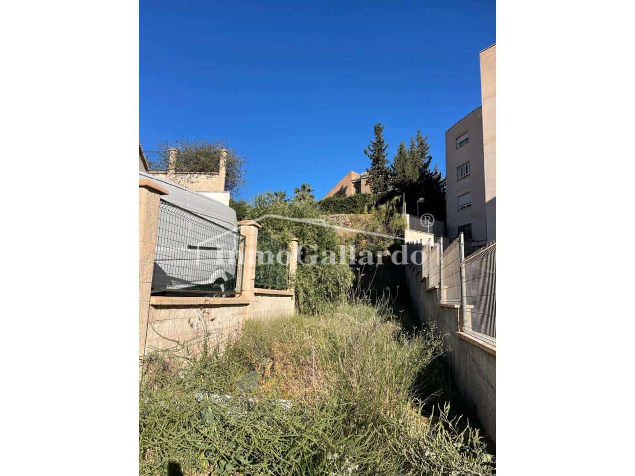 Grunde uden byggetilladelser til salg i Torre de Benagalbon - € 170.000 (Ref: 8003417)