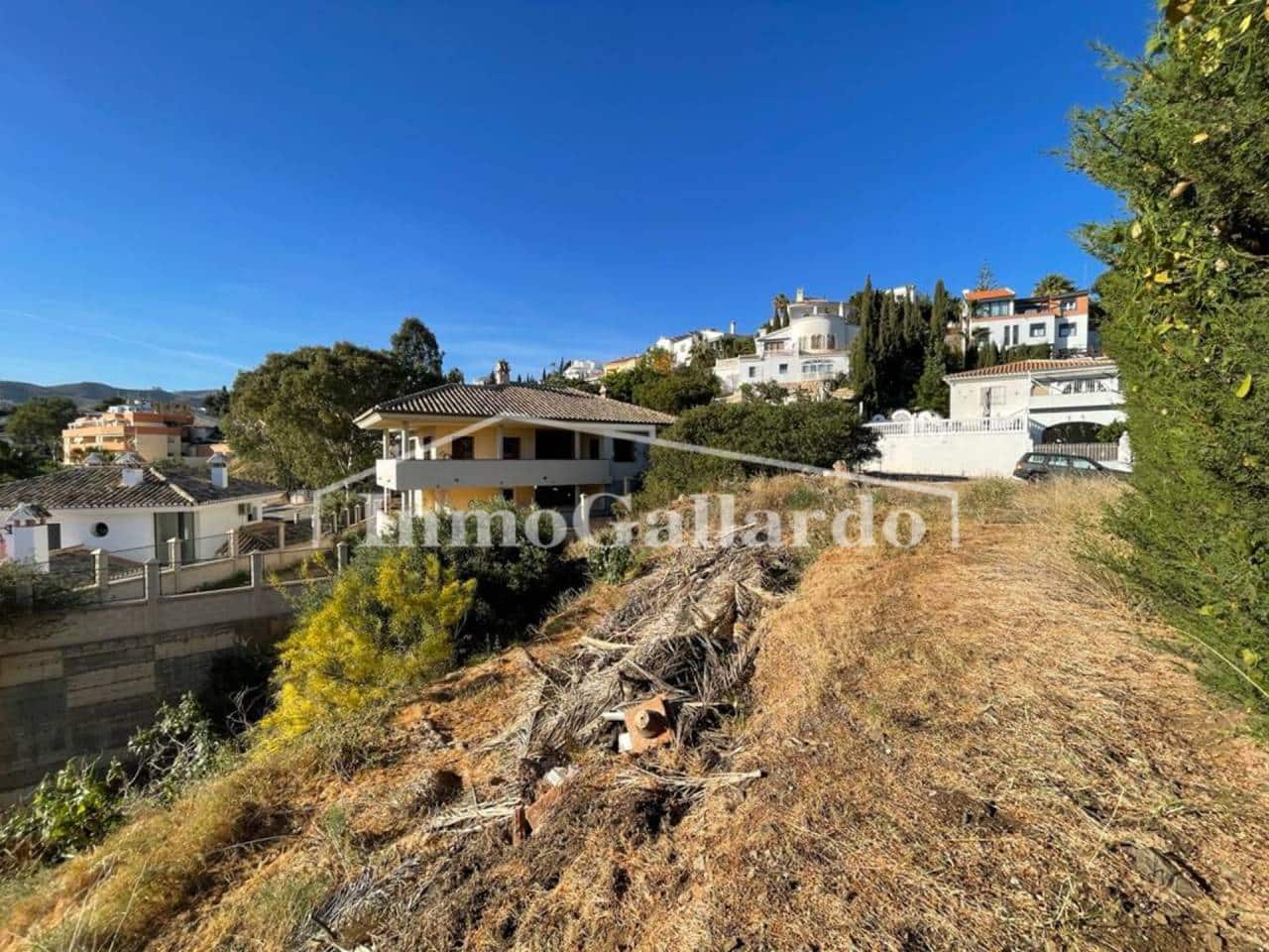 Grunde uden byggetilladelser til salg i Torre de Benagalbon - € 170.000 (Ref: 8003417)