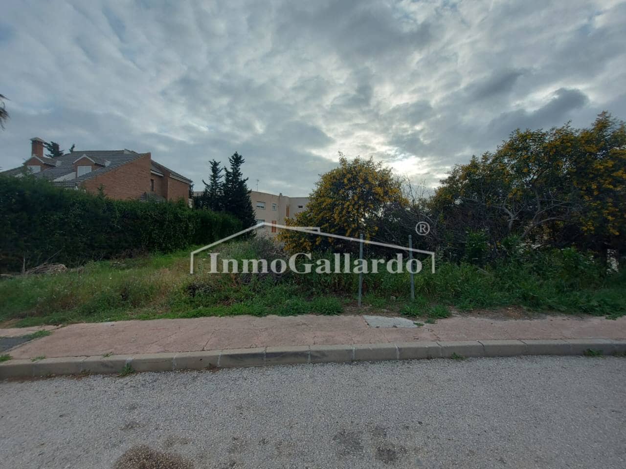 Terre non Aménagée à vendre à Torre de Benagalbon - 180 000 € (Ref: 8003417)