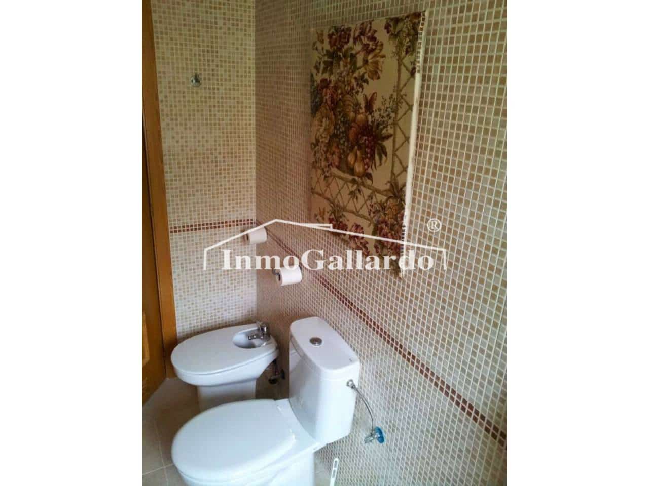 3 soverom Leilighet til salgs i Almayate med garasje - € 302 300 (Ref: 8004841)