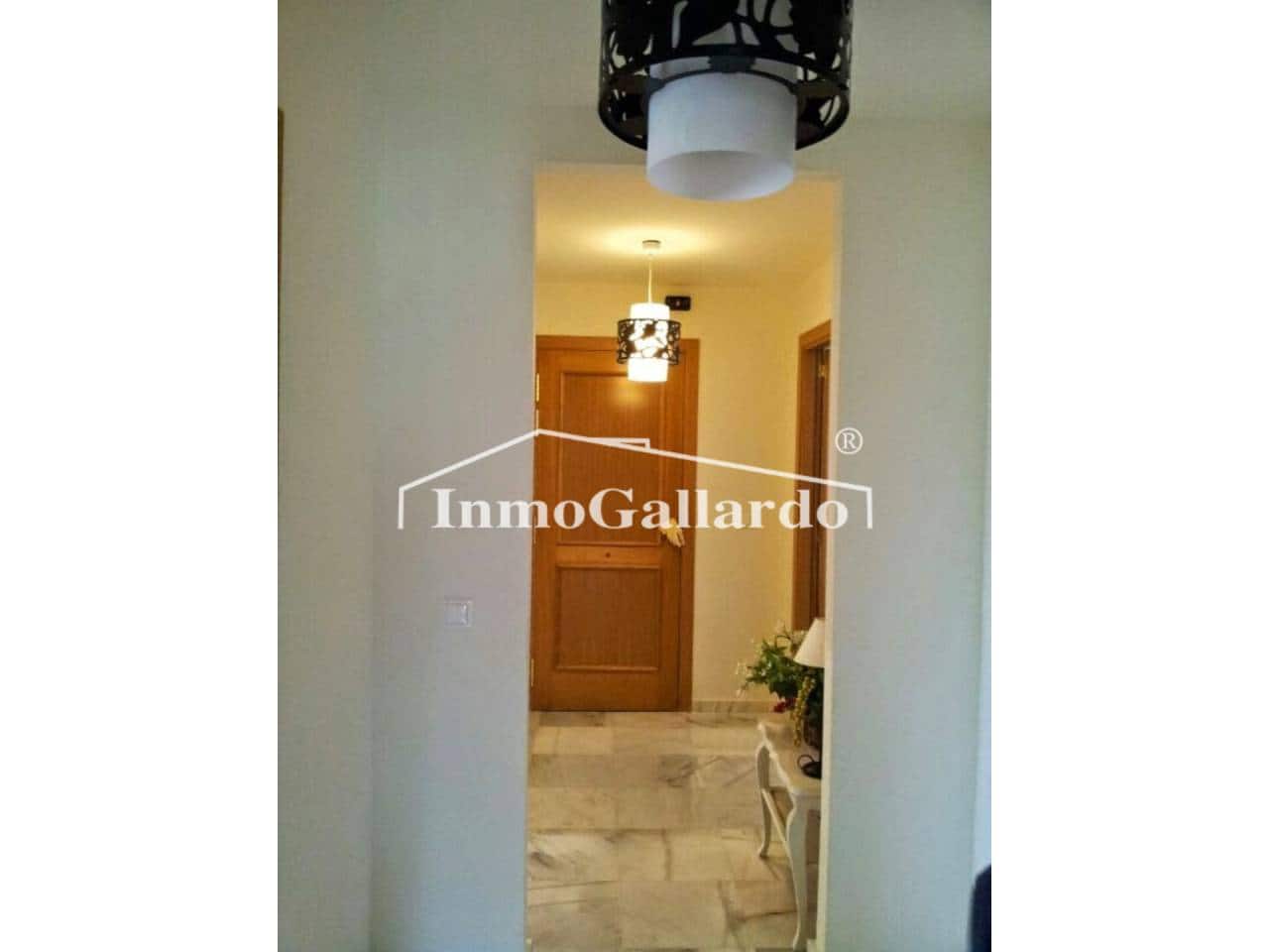 3 soverom Leilighet til salgs i Almayate med garasje - € 302 300 (Ref: 8004841)