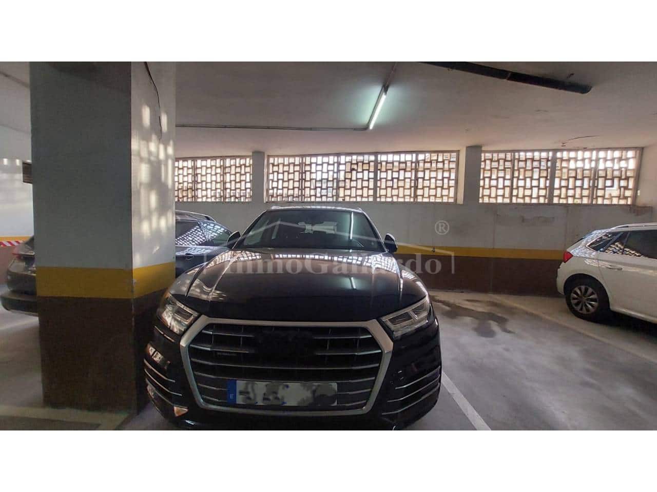 4 soveværelse Lejlighed til salg i Malaga by med swimmingpool garage - € 750.000 (Ref: 8101614)