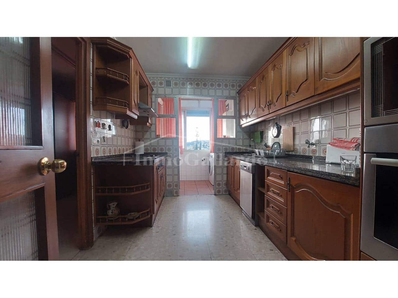 4 soveværelse Lejlighed til salg i Malaga by med swimmingpool garage - € 750.000 (Ref: 8101614)