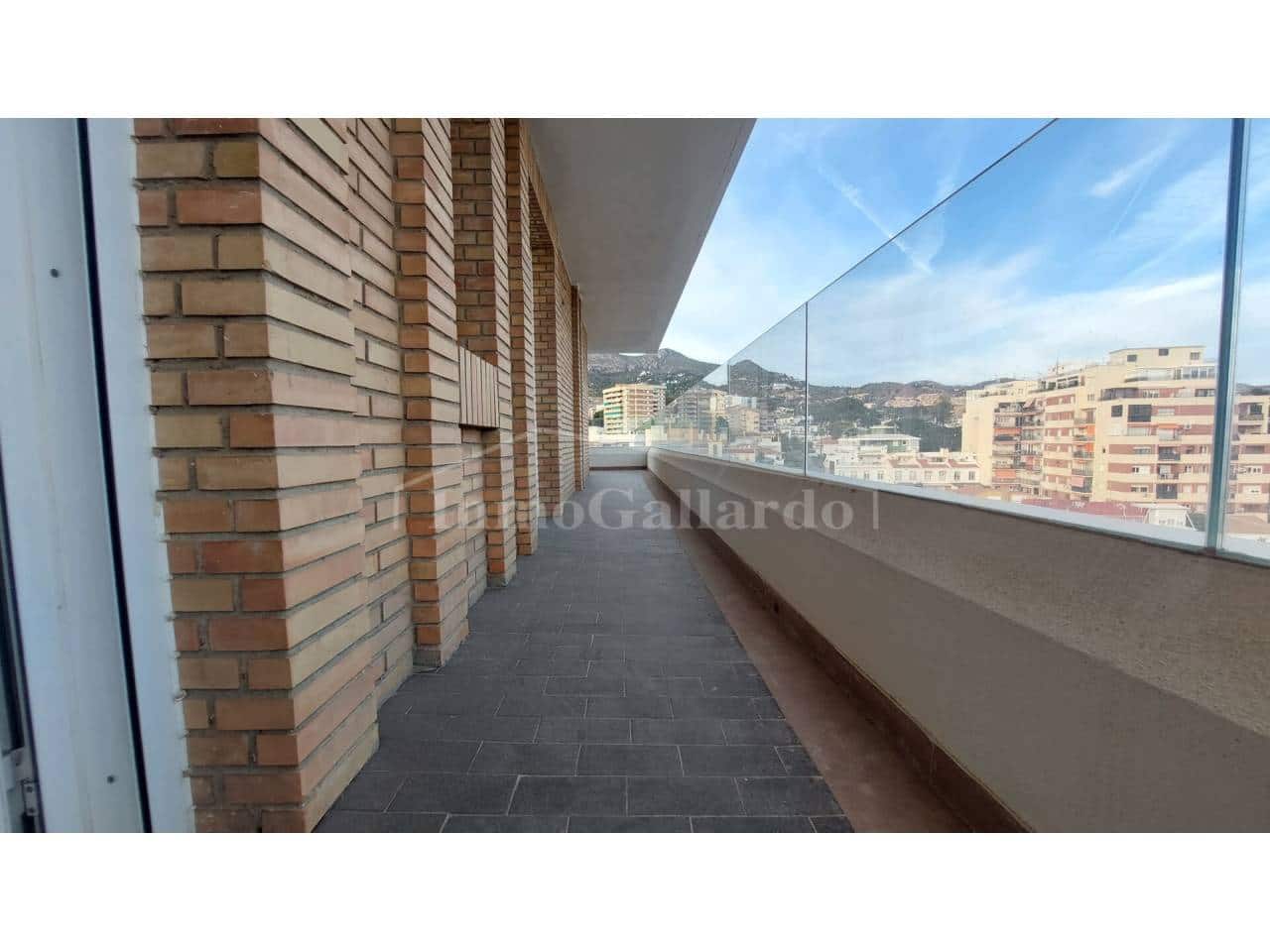 4 soveværelse Lejlighed til salg i Malaga by med swimmingpool garage - € 750.000 (Ref: 8101614)