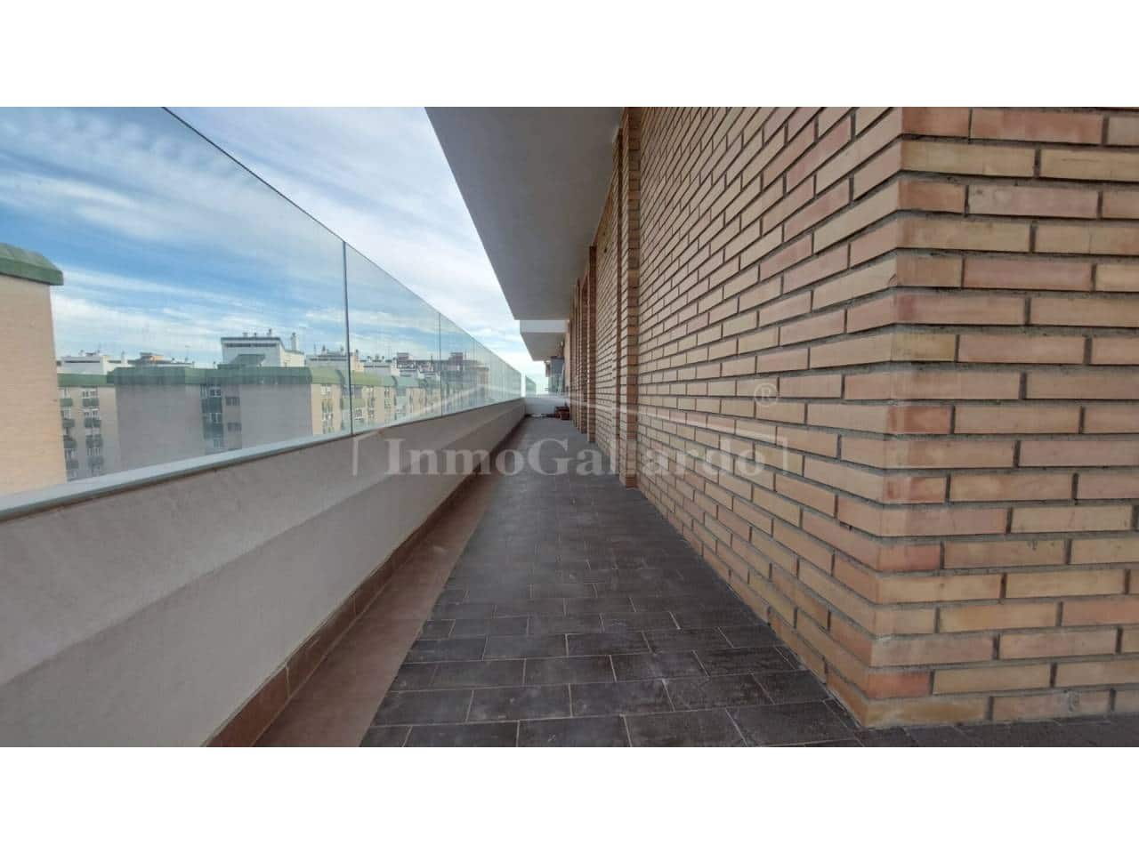 4 soveværelse Lejlighed til salg i Malaga by med swimmingpool garage - € 750.000 (Ref: 8101614)