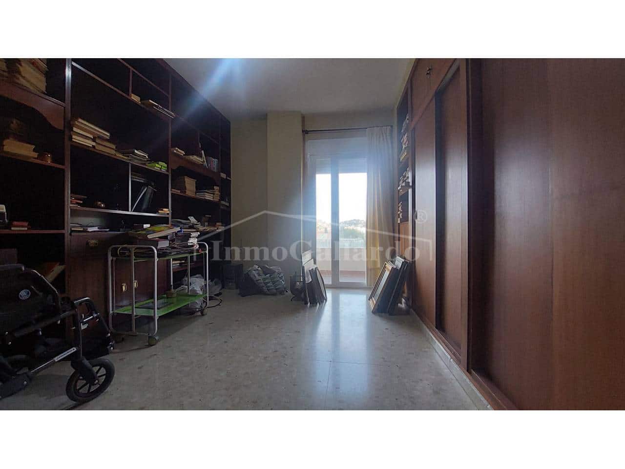 4 soveværelse Lejlighed til salg i Malaga by med swimmingpool garage - € 750.000 (Ref: 8101614)