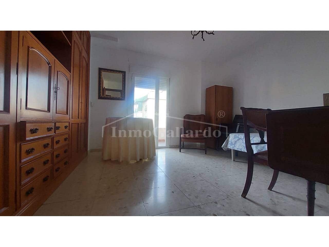 4 soveværelse Lejlighed til salg i Malaga by med swimmingpool garage - € 750.000 (Ref: 8101614)