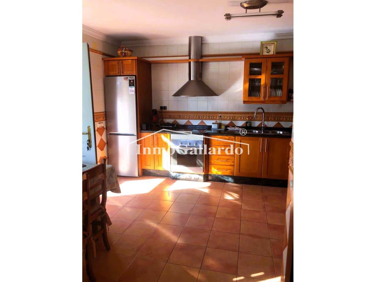 4 soverom Villa til salgs i Rincon de la Victoria med svømmebasseng garasje - € 699 000 (Ref: 8155932)