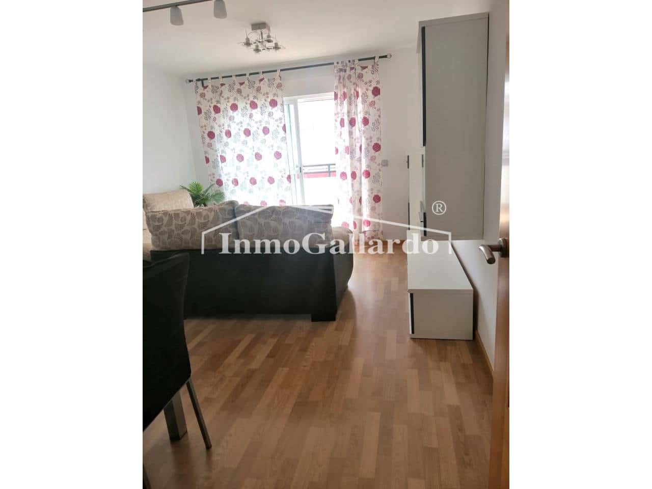 2 makuuhuone Kattohuoneisto vuokrattavana paikassa Rincon de la Victoria mukana uima-altaan - 900 € (Ref: 8176366)