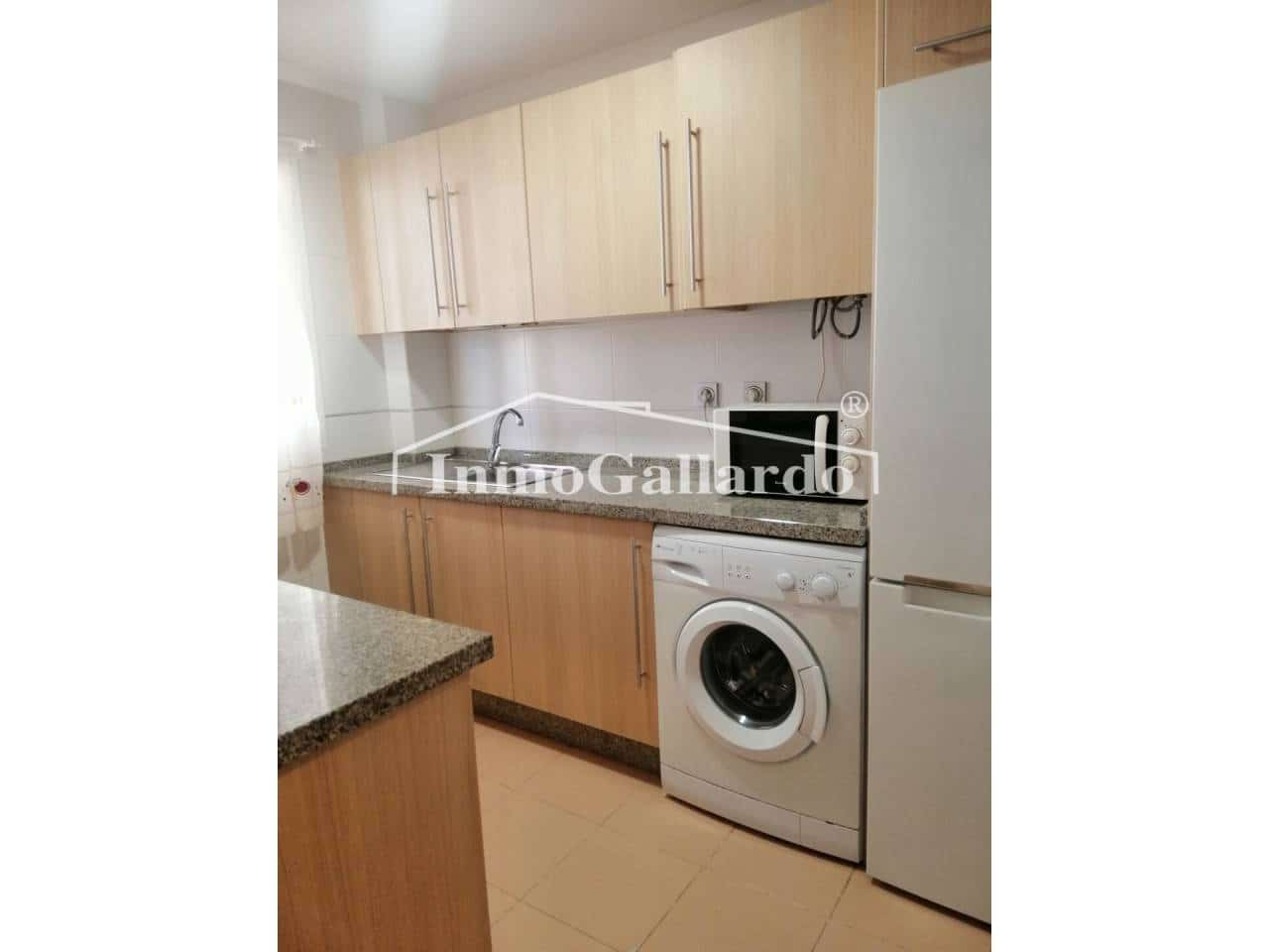 2 makuuhuone Kattohuoneisto vuokrattavana paikassa Rincon de la Victoria mukana uima-altaan - 900 € (Ref: 8176366)