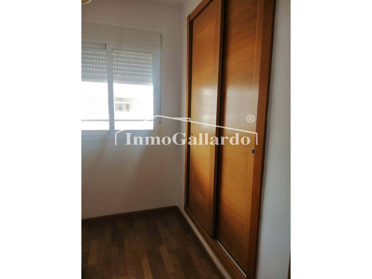 2 makuuhuone Kattohuoneisto vuokrattavana paikassa Rincon de la Victoria mukana uima-altaan - 900 € (Ref: 8176366)