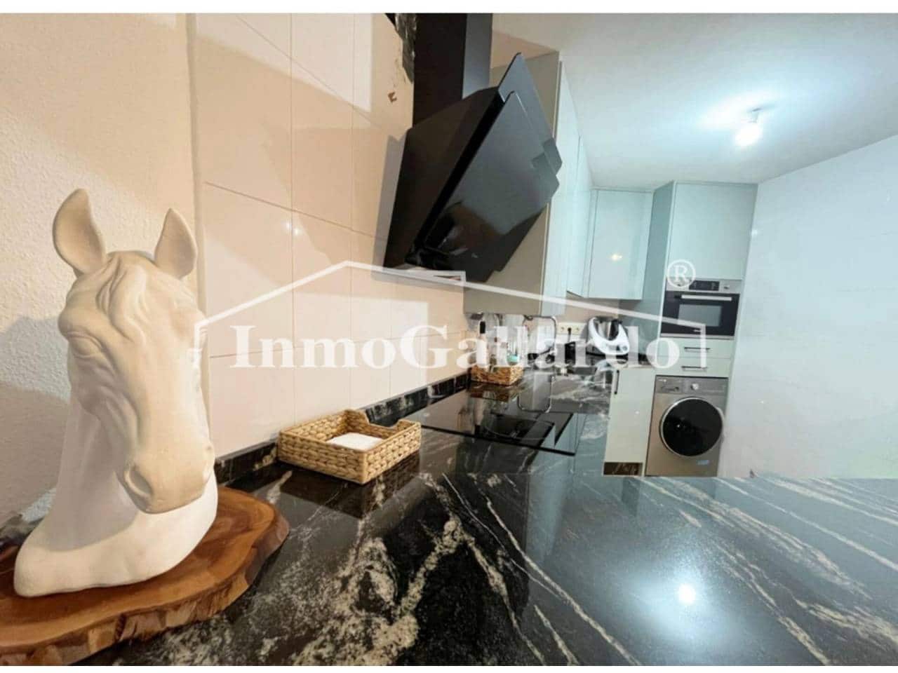 2 soveværelse Penthouse til salg i Chilches med garage - € 424.000 (Ref: 8191604)