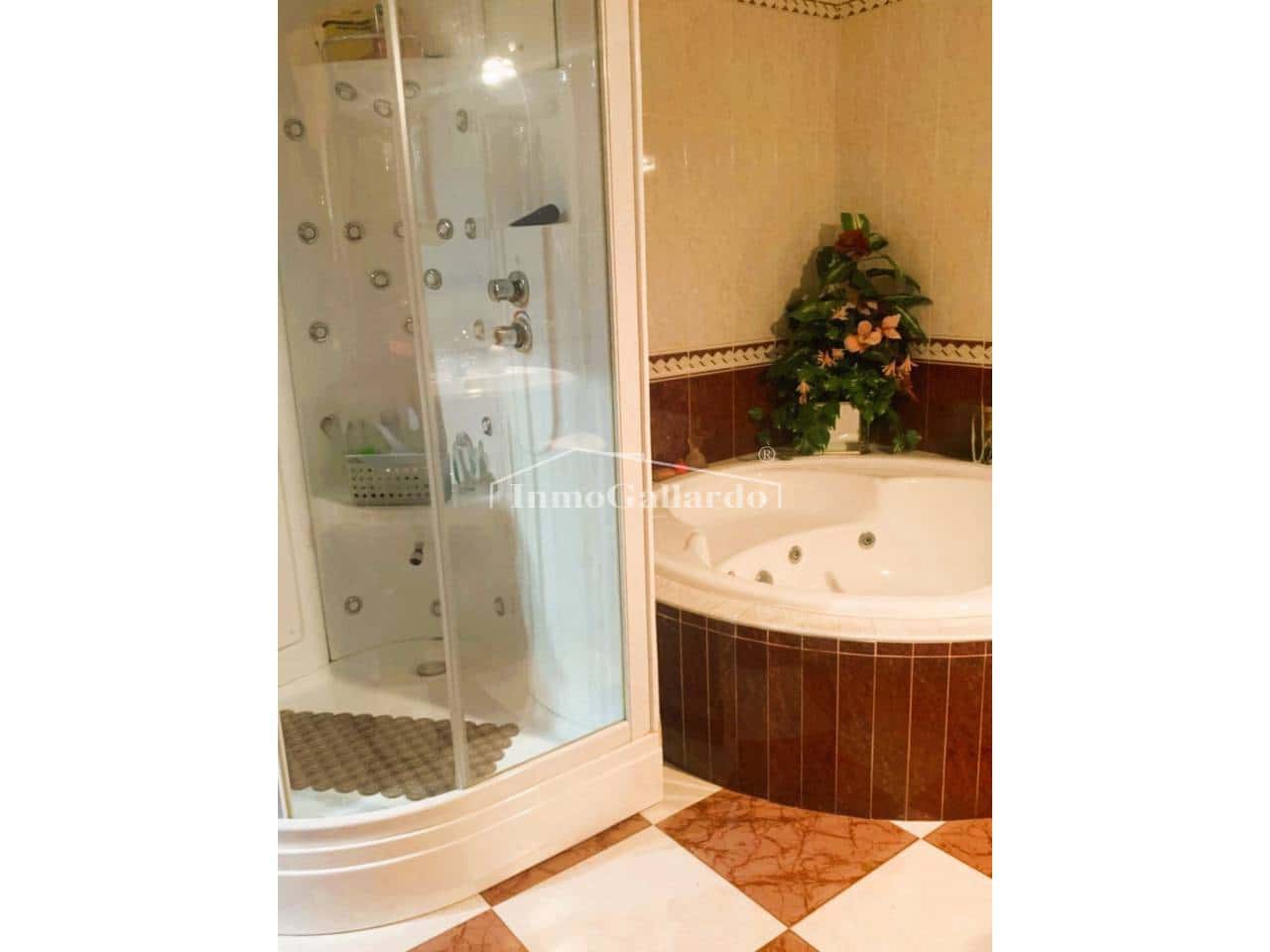 3 soveværelse Villa til salg i Casabermeja - € 1.060.500 (Ref: 8299910)