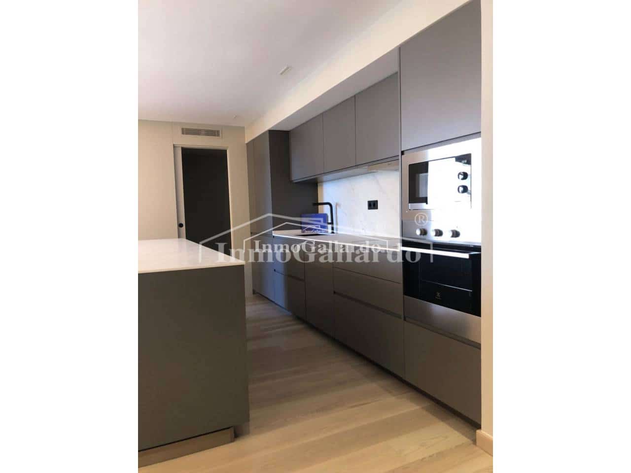 4 soveværelse Lejlighed til salg i Malaga by med garage - € 1.170.000 (Ref: 8308017)