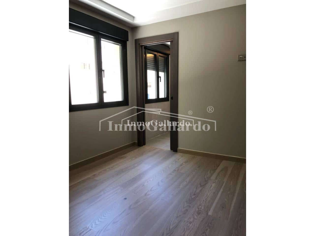 4 soveværelse Lejlighed til salg i Malaga by med garage - € 1.170.000 (Ref: 8308017)