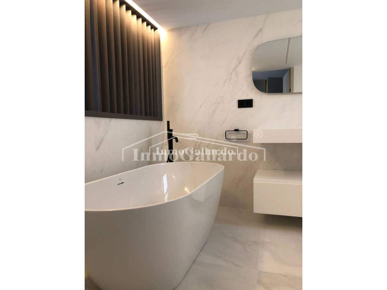 4 soveværelse Lejlighed til salg i Malaga by med garage - € 1.170.000 (Ref: 8308017)