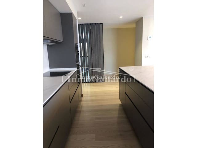 4 chambre Appartement à vendre à Cerrado de Calderon, Malaga ville avec garage - 1 170 000 € (Ref: 8308017)