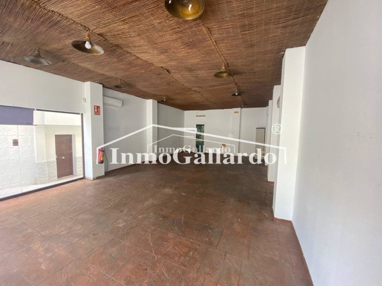 Kaupallinen vuokrattavana paikassa Rincon de la Victoria - 1 000 € (Ref: 8317450)