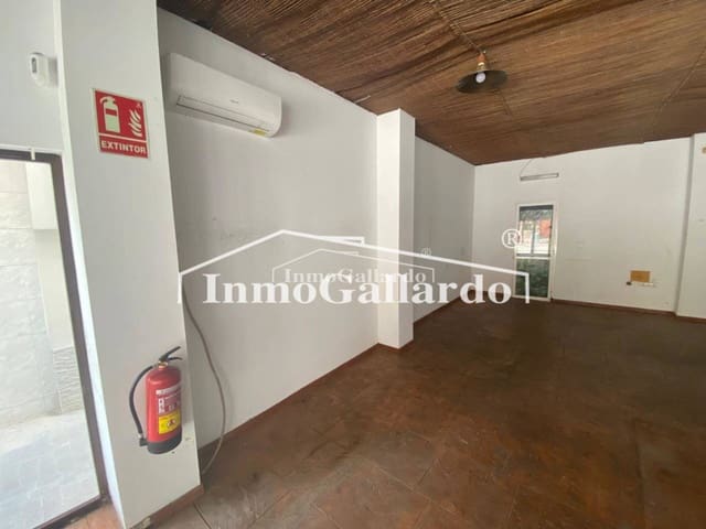 Kaupallinen vuokrattavana paikassa Rincón de la Victoria - 1 000 € (Ref: 8317450)