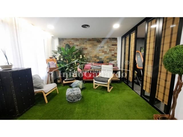 2 soverom Loft til salgs i Cruz de Humilladero, Málaga by - € 563 000 (Ref: 8322341)