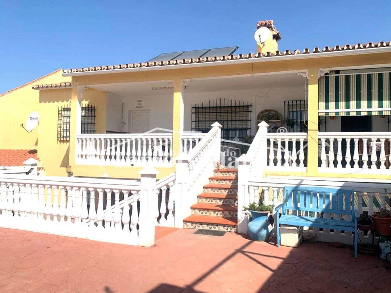 3 chambre Maison de Ville à vendre à Rincon de la Victoria avec piscine garage - 1 060 500 € (Ref: 8366702)