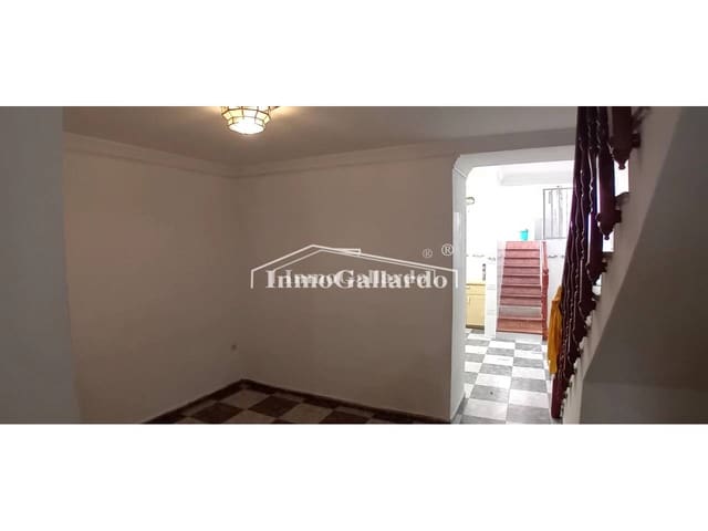 5 makuuhuone Omakotitalo myytävänä paikassa Pizarra mukana 
autotalli - 210 000 € (Ref: 8471949)