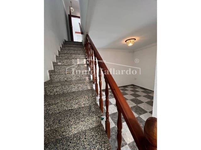 5 makuuhuone Omakotitalo myytävänä paikassa Pizarra mukana 
autotalli - 210 000 € (Ref: 8471949)