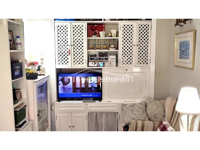 Piso de 4 habitaciones en Málaga ciudad en venta - 466.620 € (Ref: 8488490)