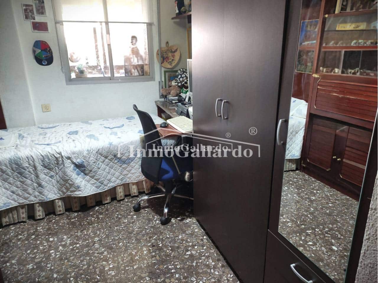 Piso de 4 habitaciones en Málaga ciudad en venta - 466.620 € (Ref: 8488490)