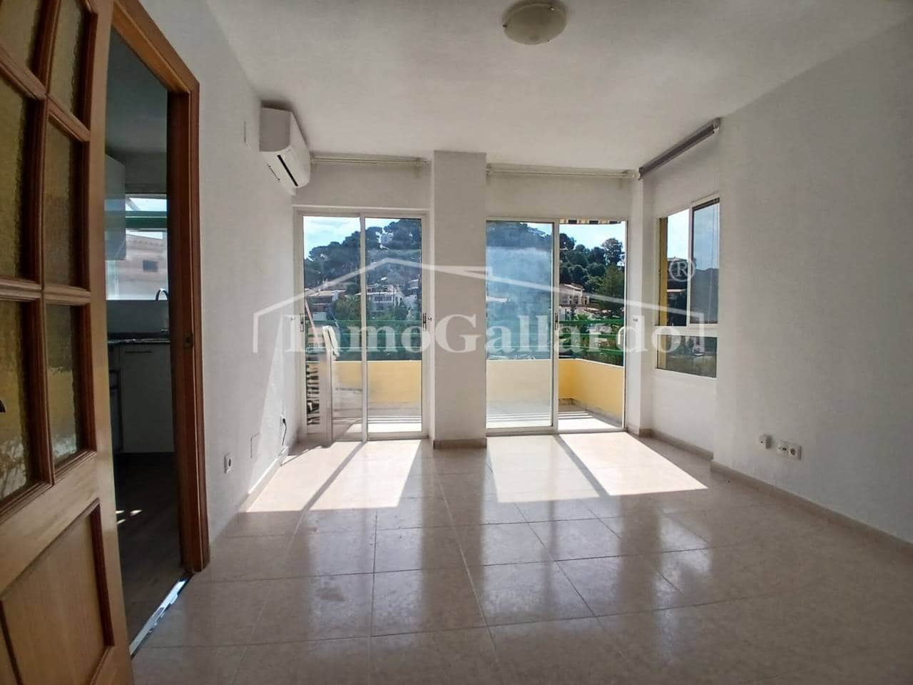 1 soverom Leilighet til leie i Malaga by - € 1 200 (Ref: 8513963)