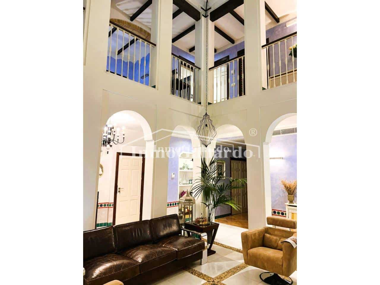 6 soveværelse Villa til salg i Lucena - € 1.690.000 (Ref: 8518795)