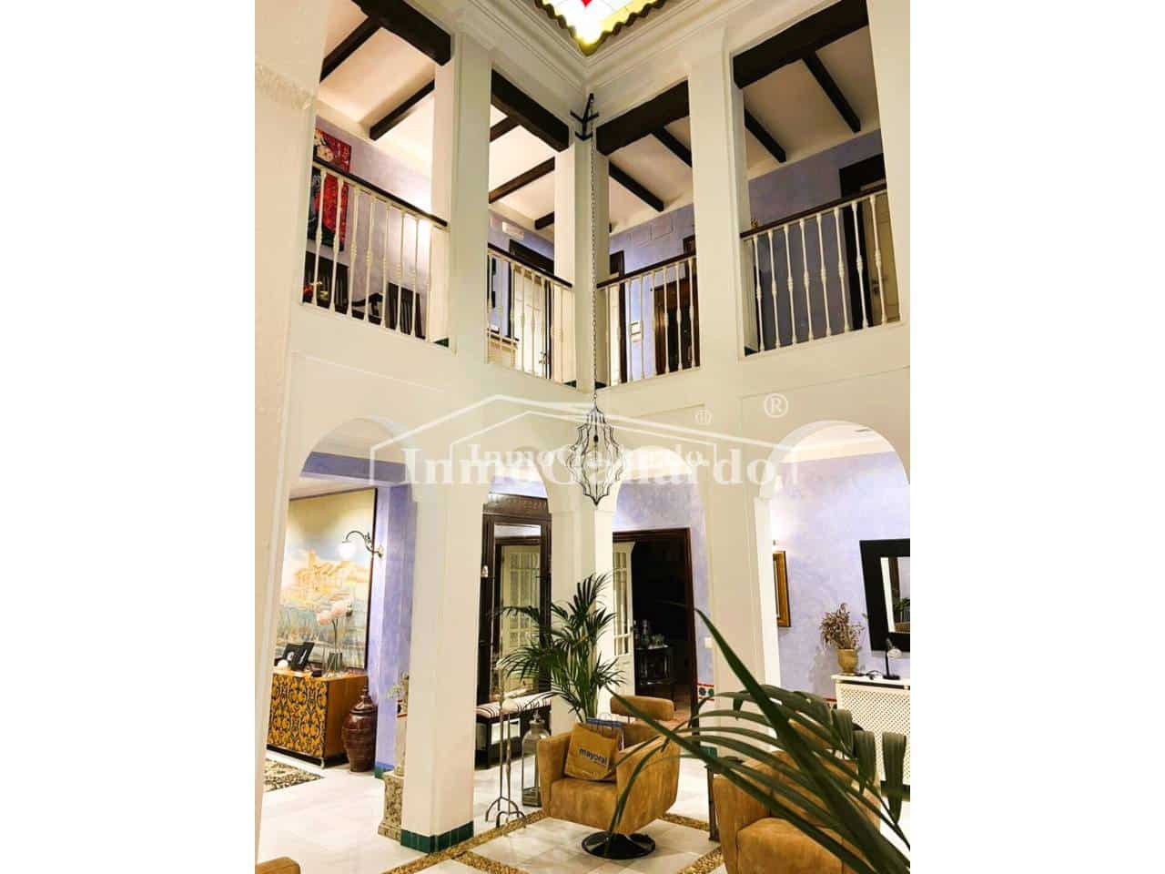 6 soveværelse Villa til salg i Lucena - € 1.690.000 (Ref: 8518795)