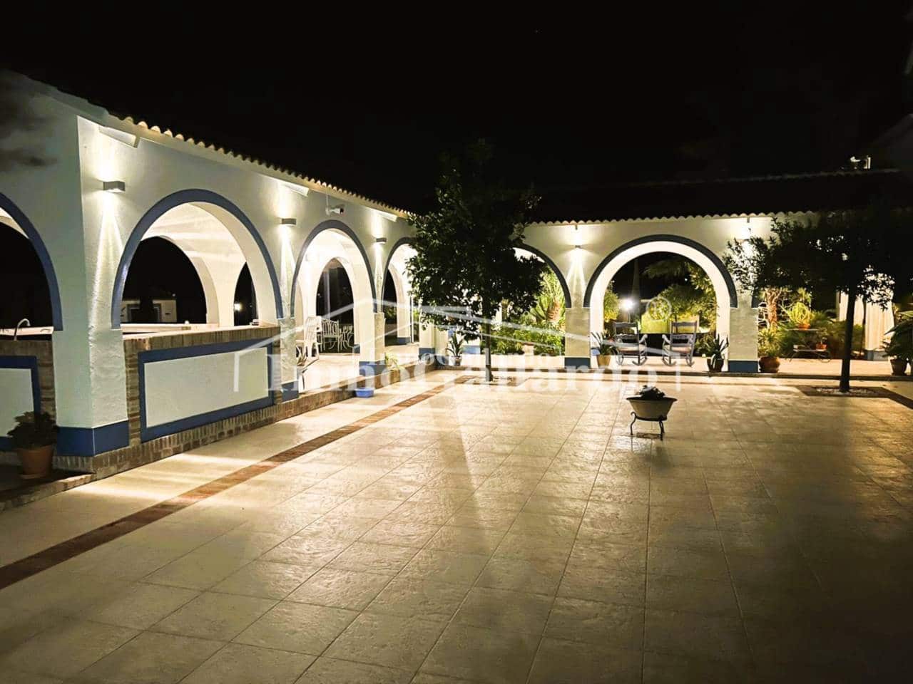 6 soveværelse Villa til salg i Lucena - € 1.690.000 (Ref: 8518795)