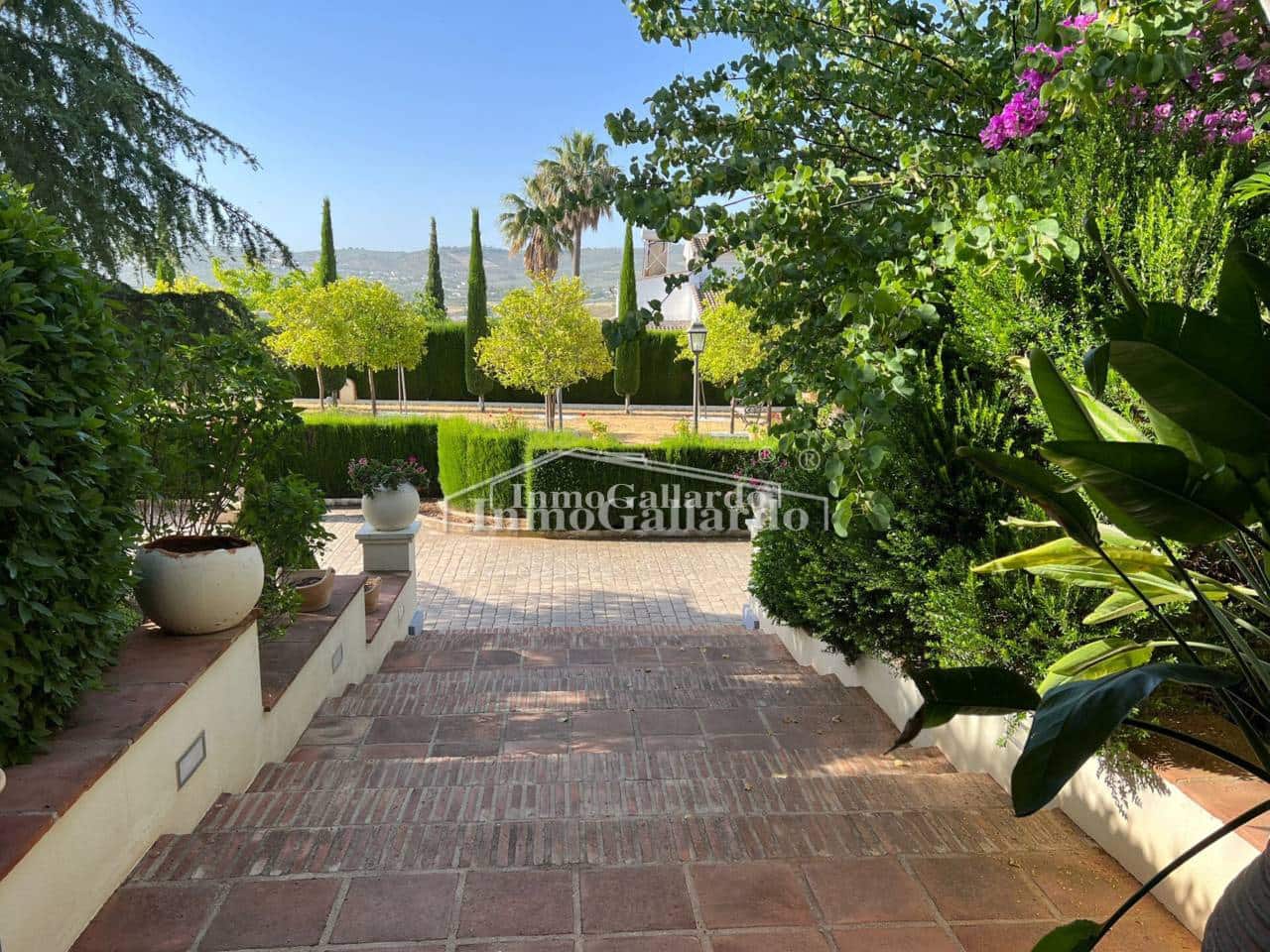 6 soveværelse Villa til salg i Lucena - € 1.690.000 (Ref: 8518795)